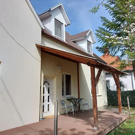 布雷吉汉斯酒店 公寓 *